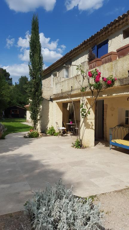 Domaine De Bertrandy Bed & Breakfast Allemagne-en-Provence Exterior photo