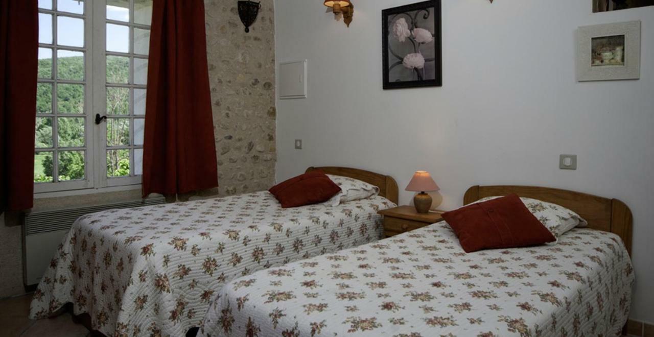Domaine De Bertrandy Bed & Breakfast Allemagne-en-Provence Exterior photo